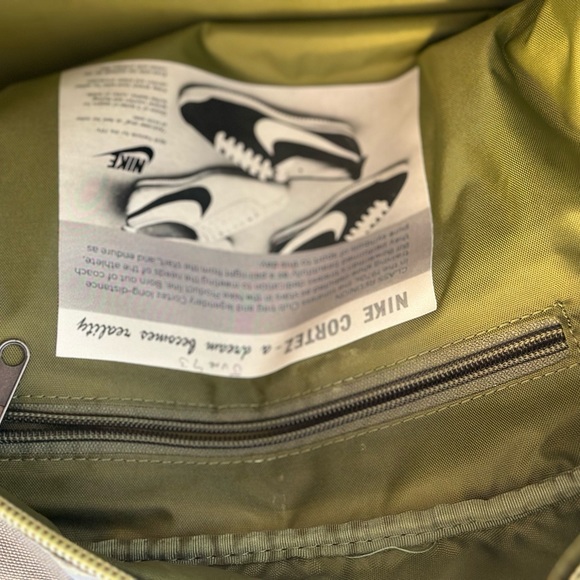 Nike green gym bag - Picture 8 of 8